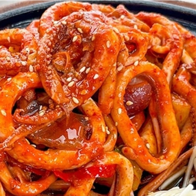 [맛있는집밥]매콤달달 오징어볶음 밀키트 600g