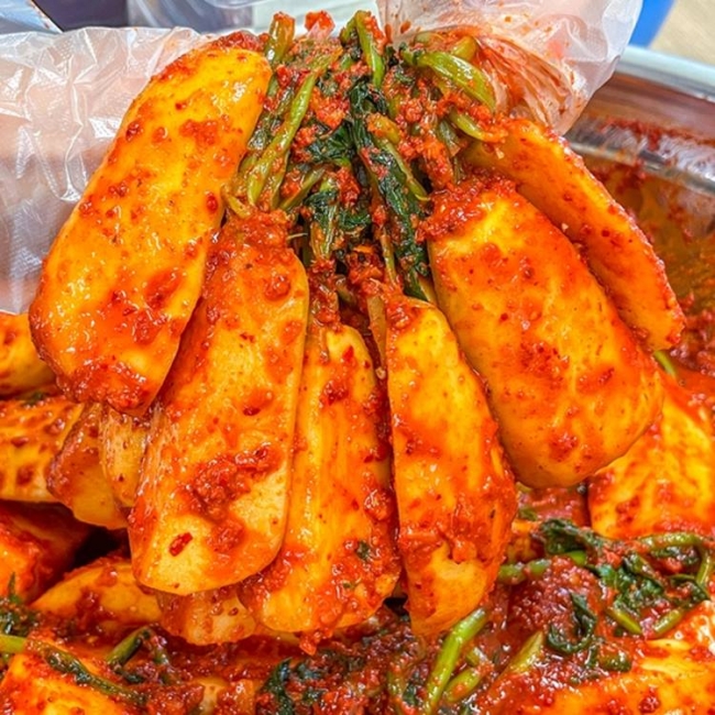 [여수담다]아삭아삭 수제 총각김치 2kg/4kg
