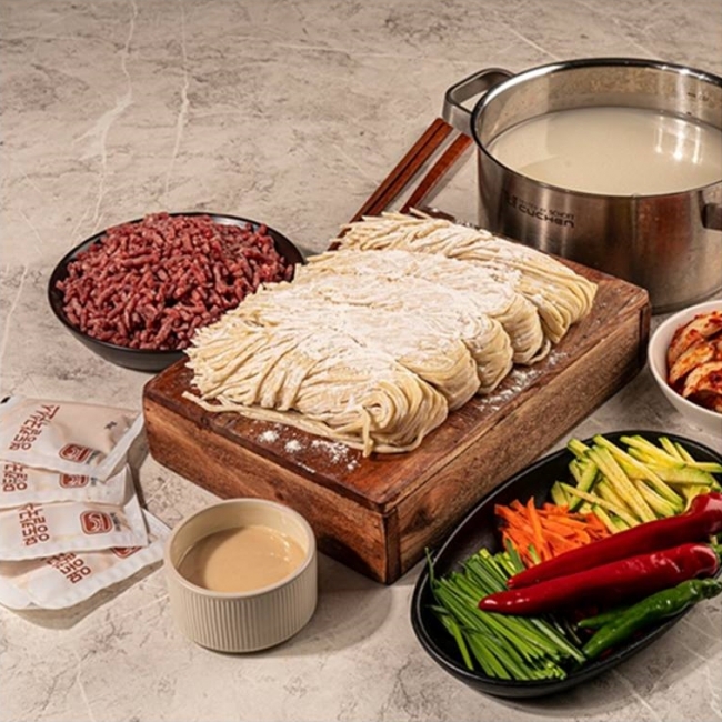 [국수장터]45년전통 맛집 명동 칼국수 10인분