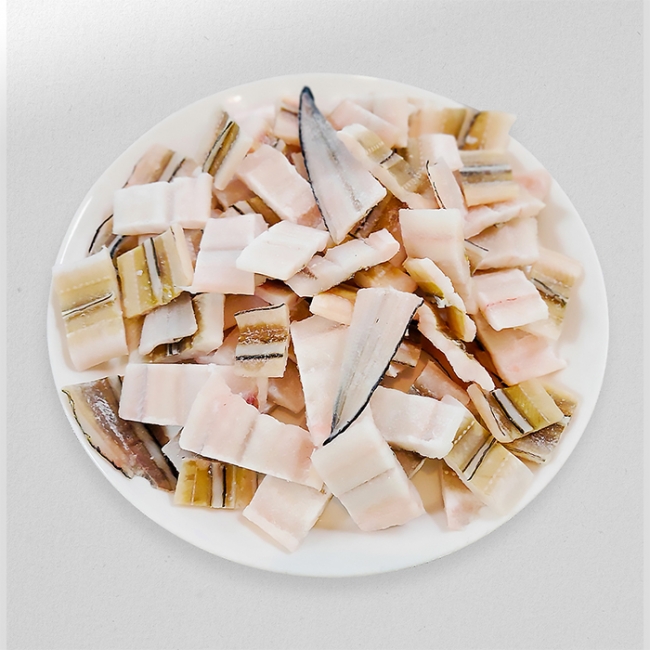 어촌직송 바다담은 반건조 장어 실중량 200g/500g