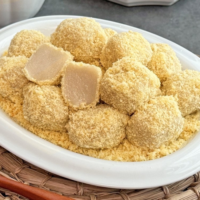 [리만월]경북 명물 카스테라인절미 새알찰떡 1박스(28개입)