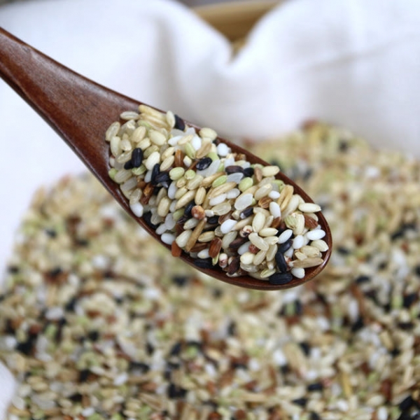 ★단독★ [25년 햅곡]전남 해남 무농약으로 키운 유기농 8곡 잡곡 2kg (귀리/찰홍미/찰녹미/등)