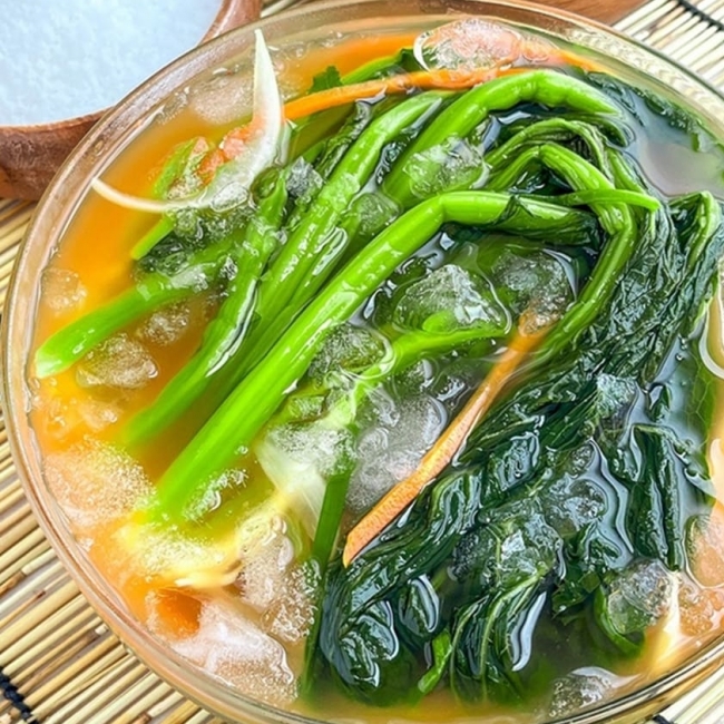 [맛있는집밥]국산 시원한 돌산 갓 물김치 2kg