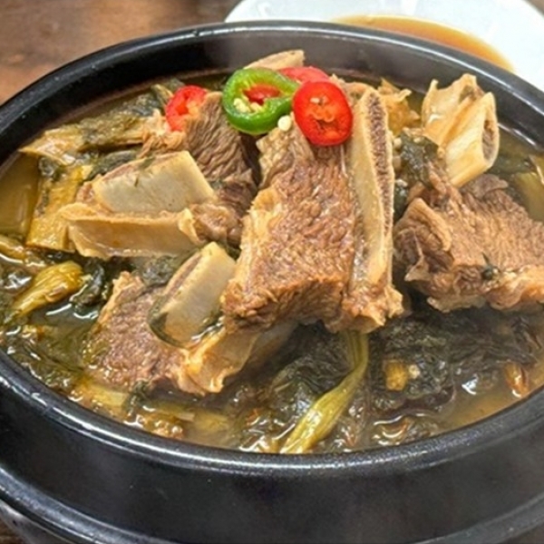 [청년축산]가마솥 시래기 갈비국밥 3.15kg (630g*5팩)