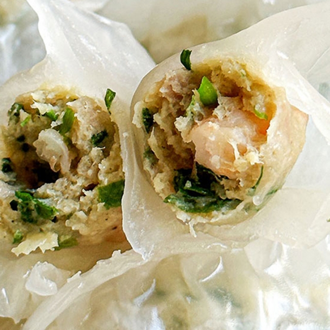 [귀빈정]명품 감자피 쫀득한 투명고기,김치,새우만두