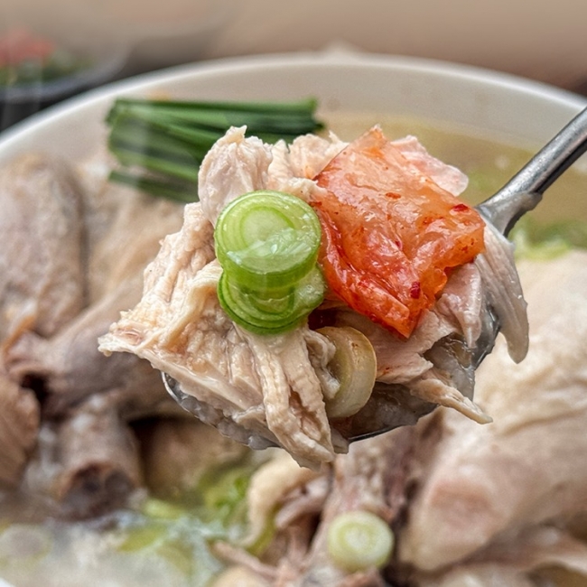 [귀빈정]국내산 가마솥누룽지 수제 삼계탕 1kg